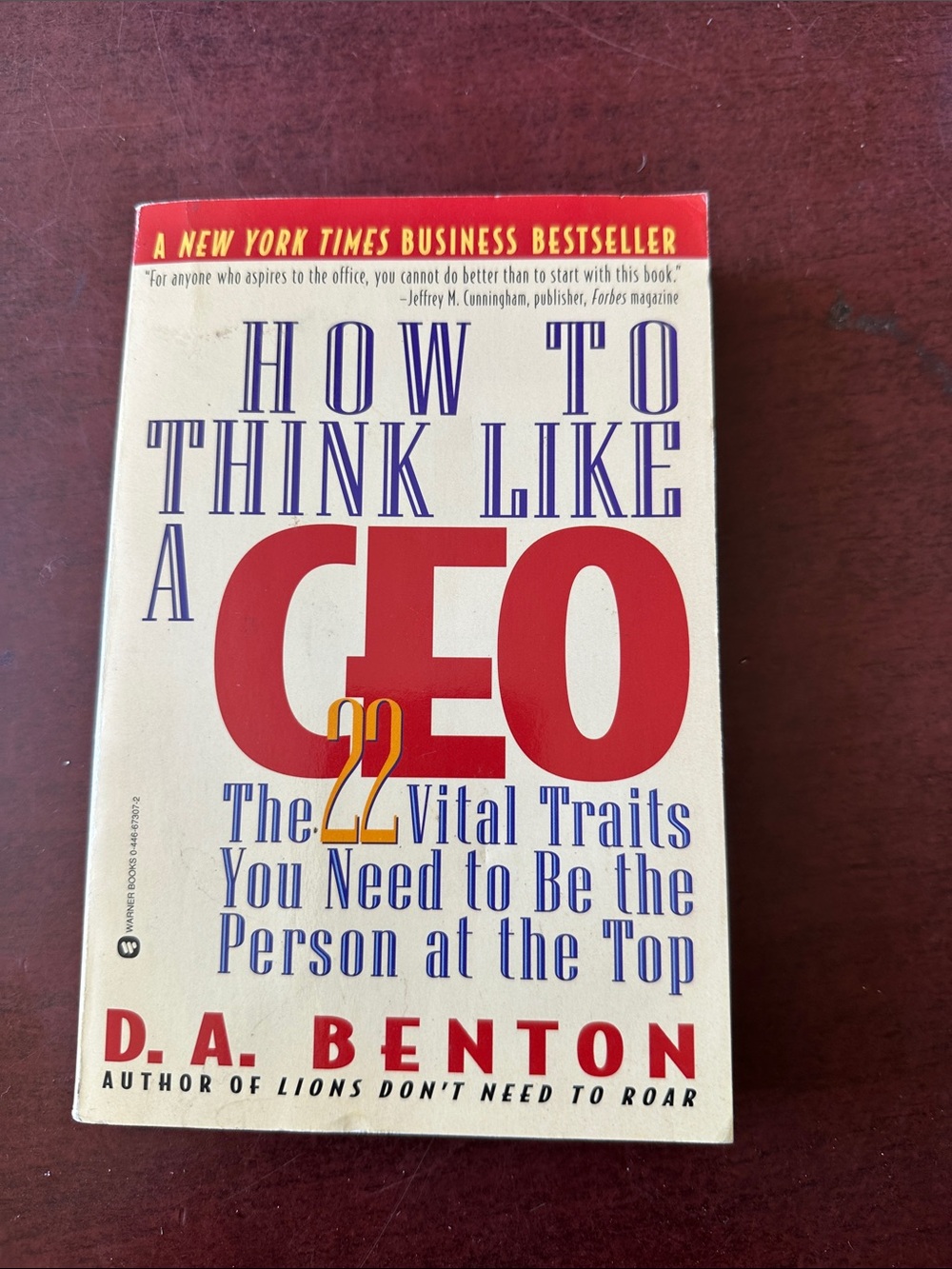 How to Think Like a CEO - White/Red Paperback by